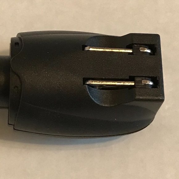 "On the Go" 3 in 1 Charger plus Connector Tip - Picture 14 of 15